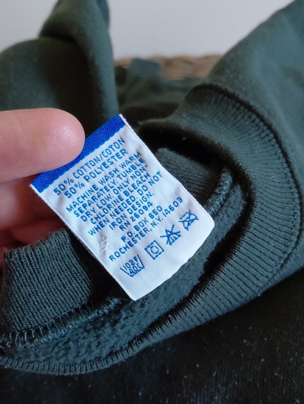 Vintage Champion 'Wisconsin' Crewneck Sweatshirt - Picture 4 of 11